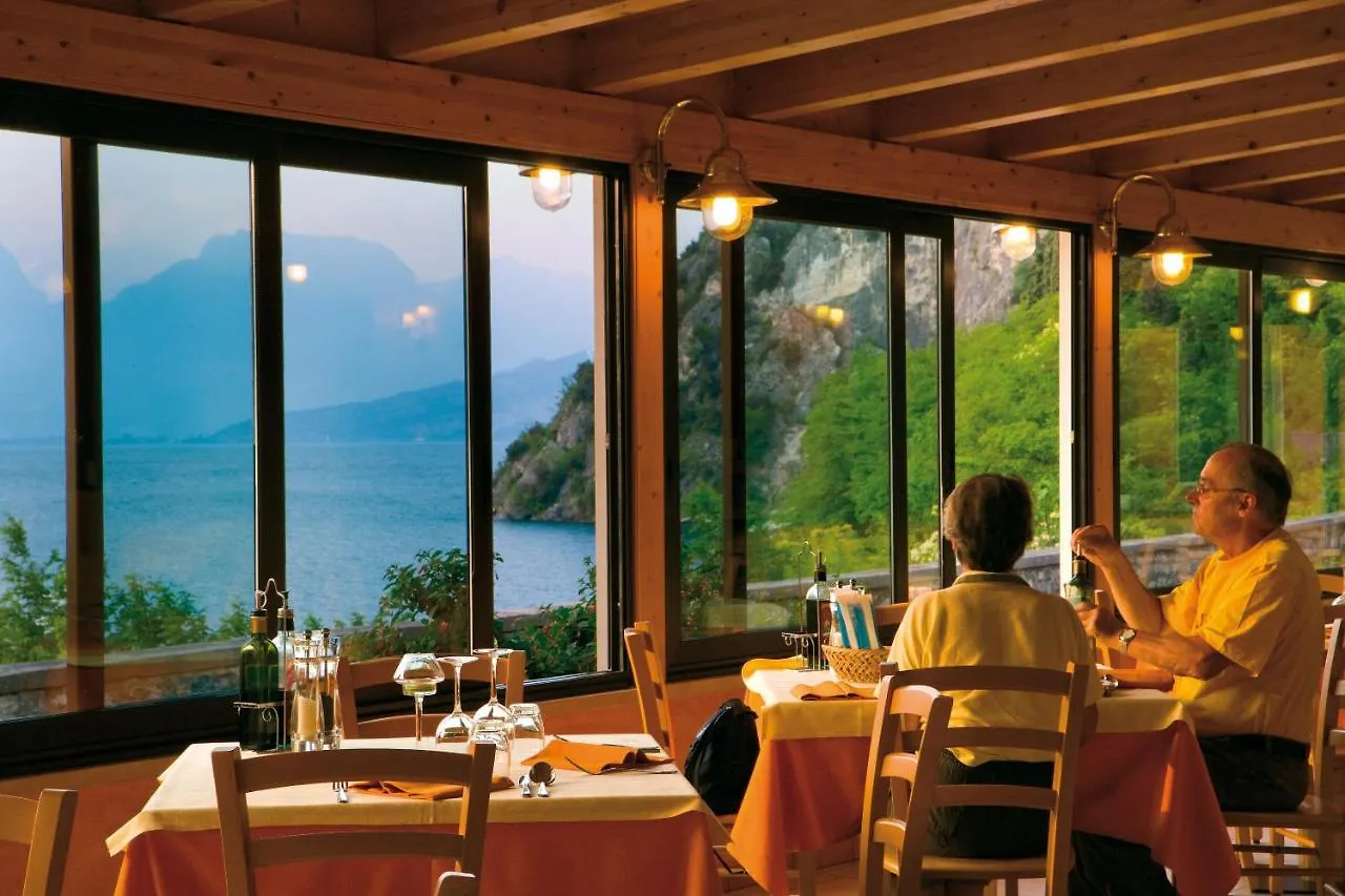 Hotel Baitone - Nature Village Malcesine