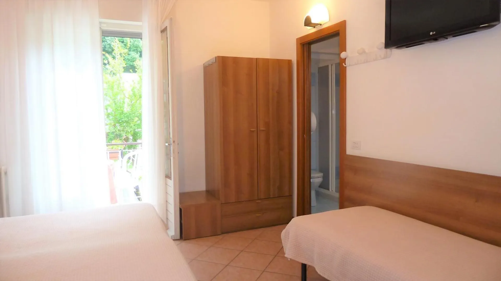 Hotel Baitone - Nature Village Malcesine Italy