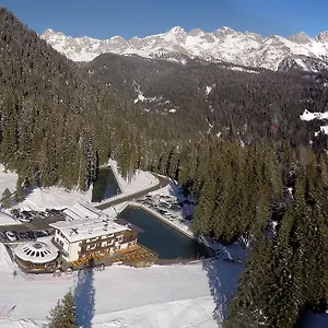 Dolomiti Szálloda